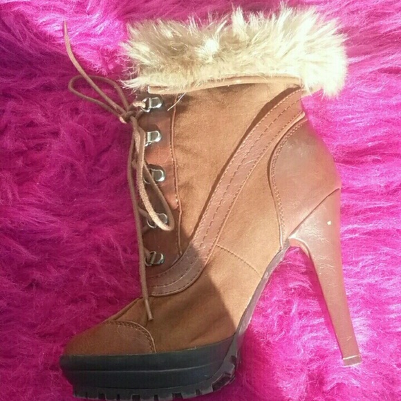 High heeled boots. Worn once. - Picture 2 of 3